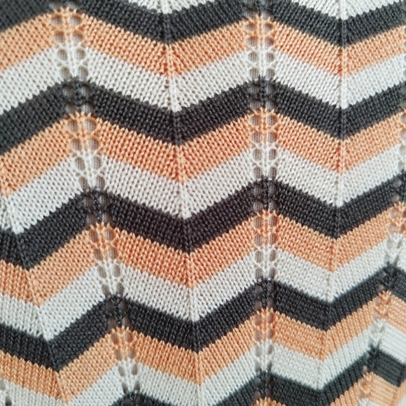Chevron Print Cardigan • by Laundry • Orange, Gray & White • Fits Small to Med - Picture 4 of 5